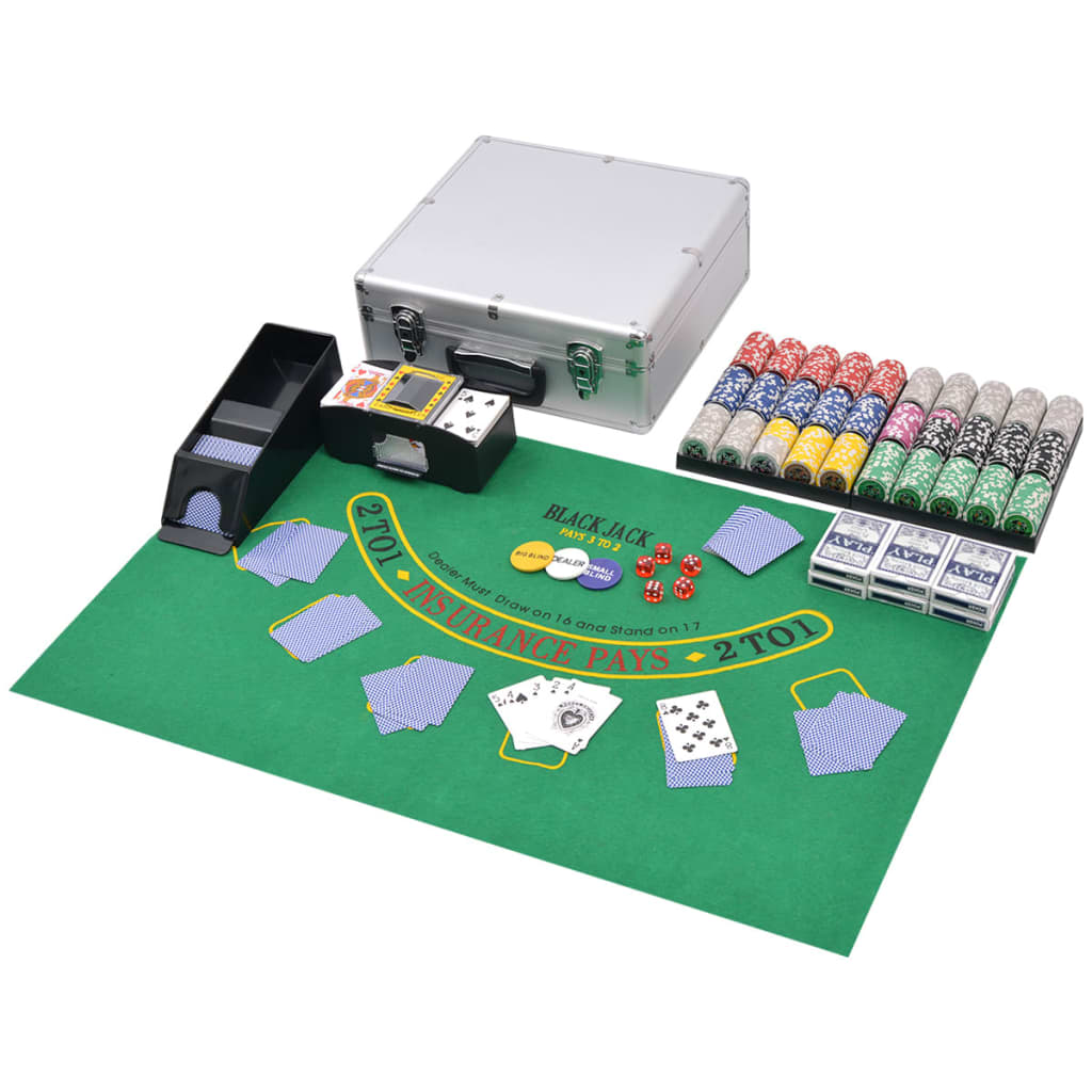 600 laser chips poker/blackjack set in aluminum case