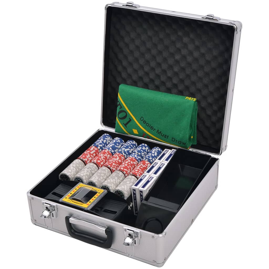 600 laser chips poker/blackjack set in aluminum case